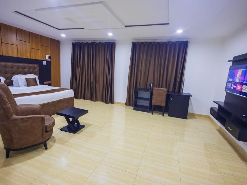 Diplomats Enclave Suites photo 2